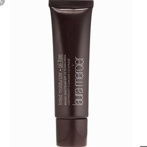 FULL SIZE Laura Mercier tinted moisturizer